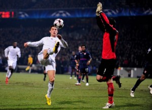 Ronaldo shoots Ronaldo shoots