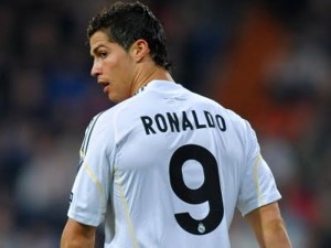 Cristiano Ronaldo 9